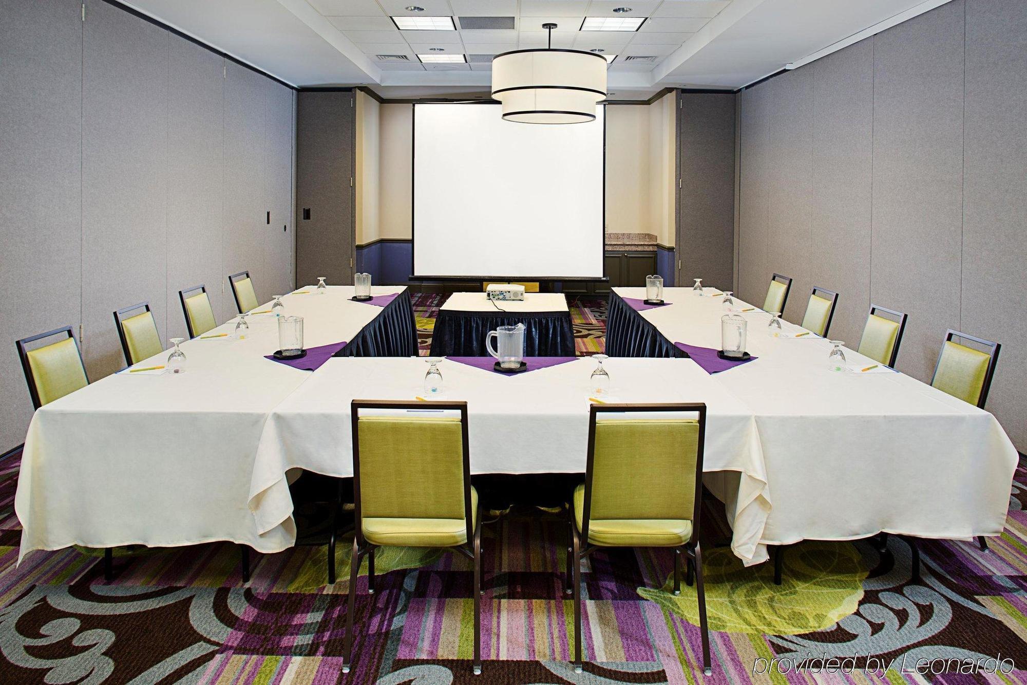 Hilton Garden Hartford North-bradley International Airport 3* Windsor